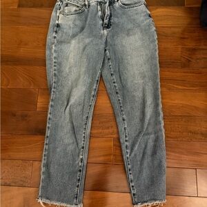 PacSun Black Women’s Mom Jeans